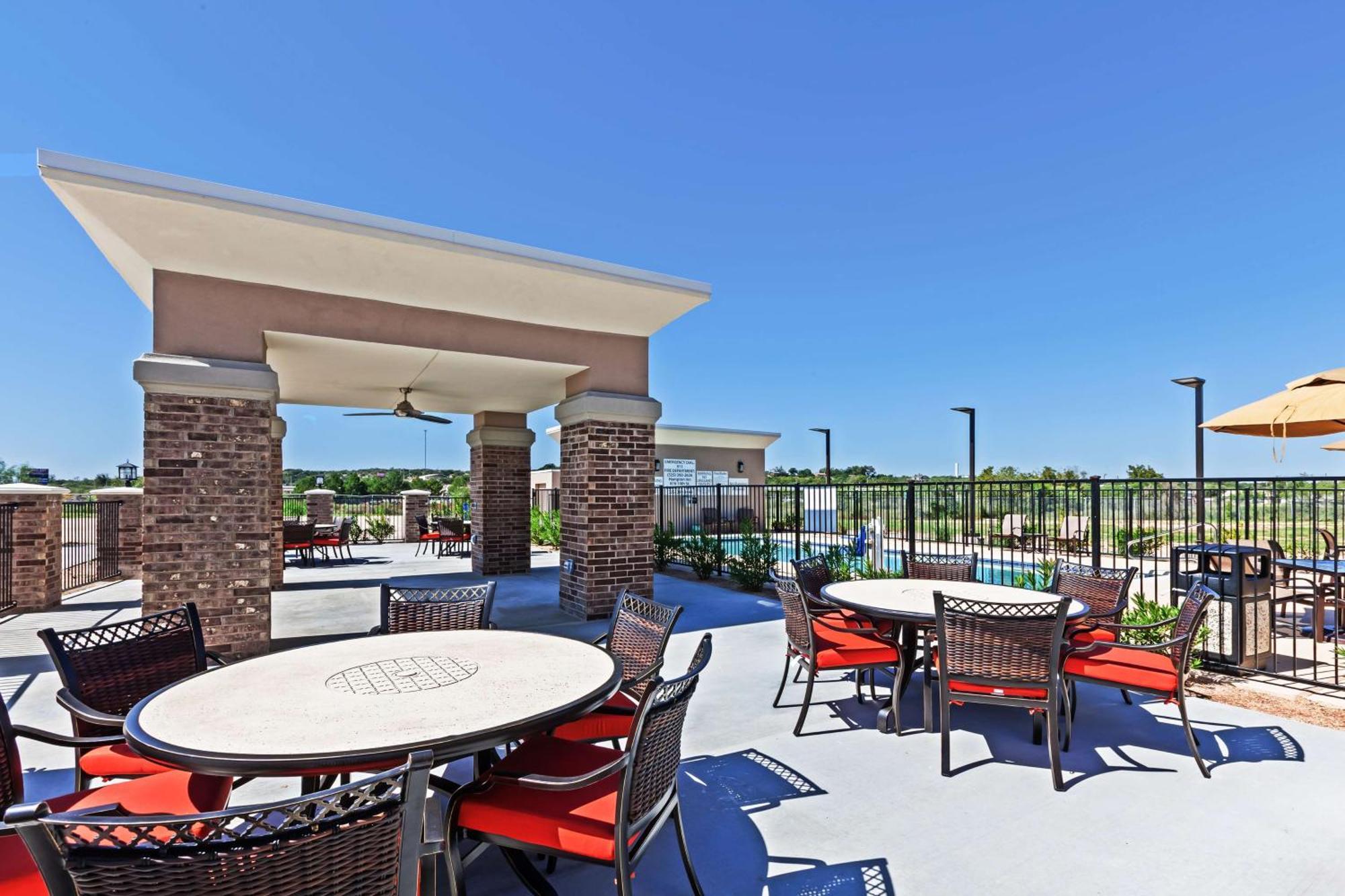 Hampton Inn Ozona Eksteriør bilde